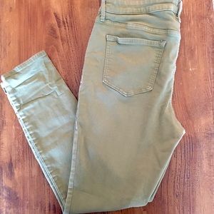 Old Navy Rockstar skinny jeans